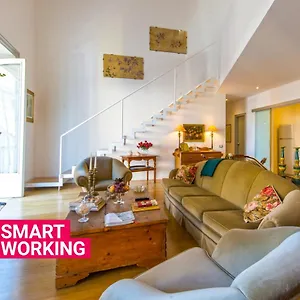 Charming In The Center By Wonderful Italy Apartament